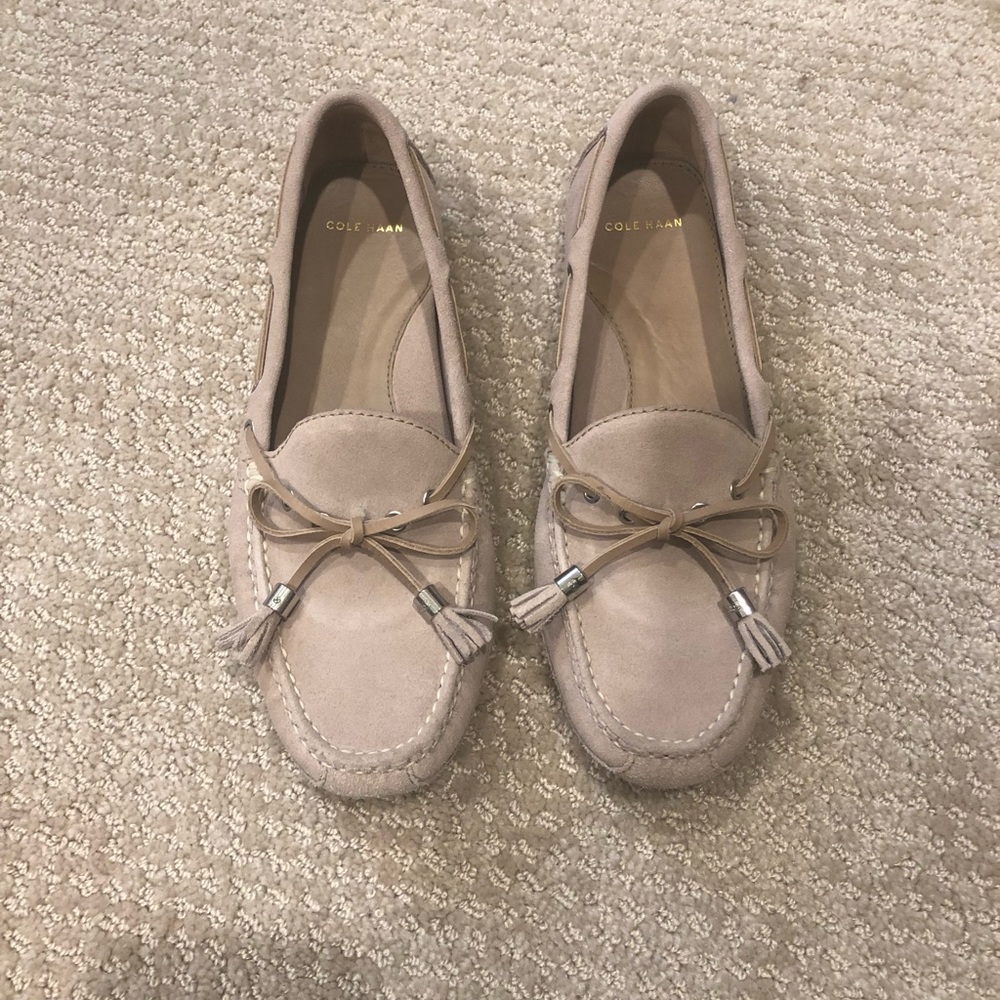 Cole Haan Tan Suede moccasins